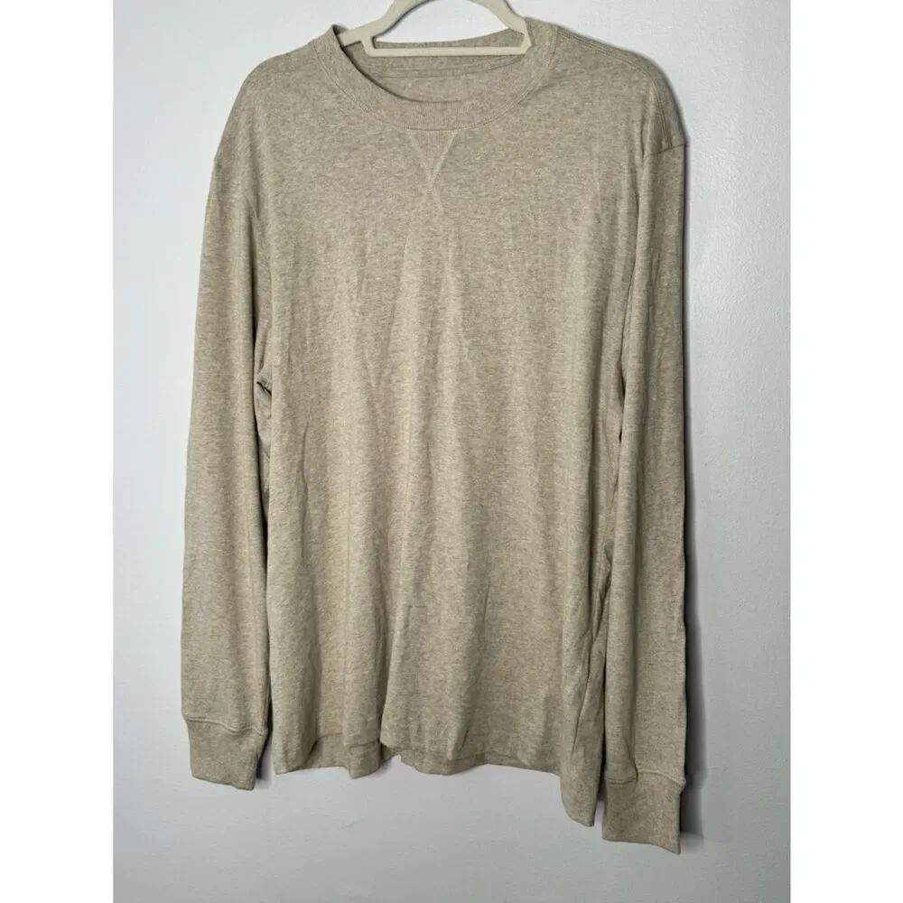 Everlane tan crewneck size large